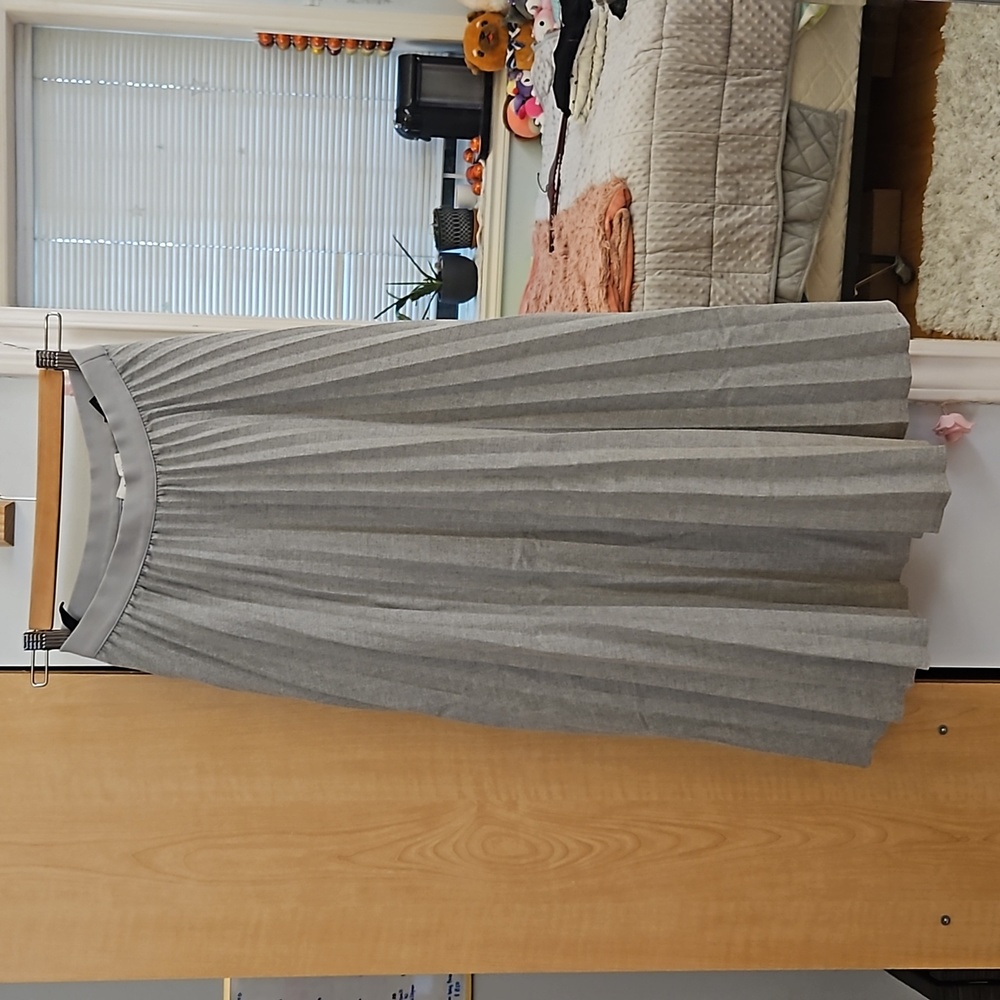 Aritzia Babaton Jude Skirt XS